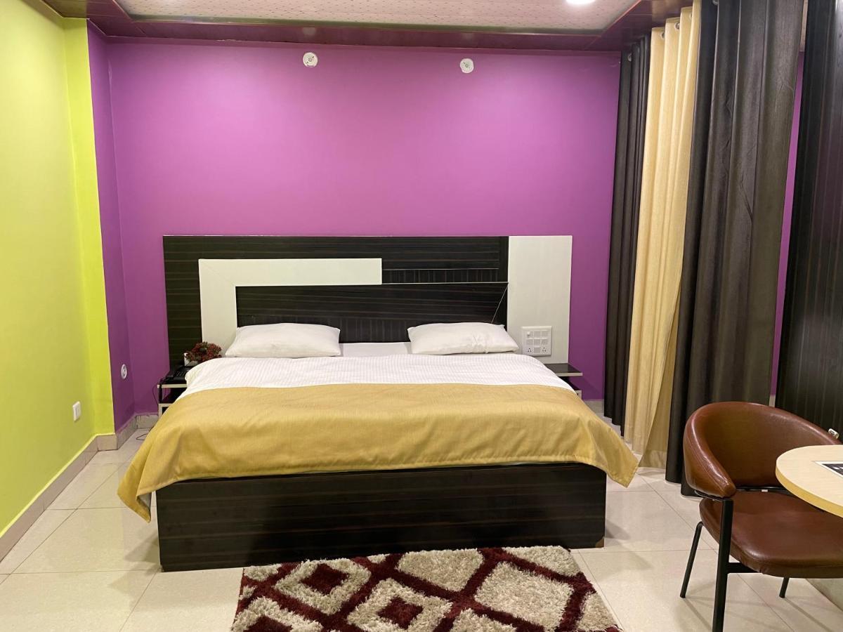 Jai Maa Bhagwati Hotel Pithorāgarh المظهر الخارجي الصورة