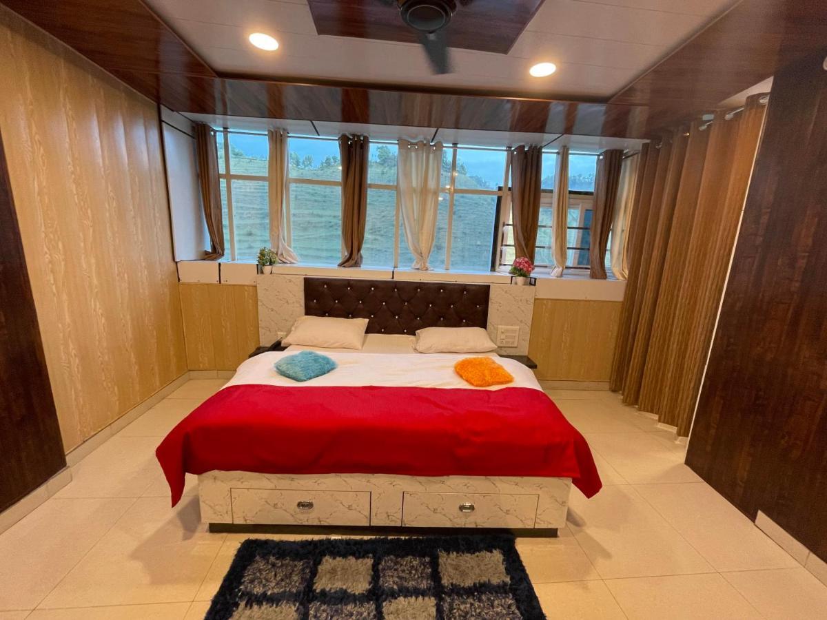 Jai Maa Bhagwati Hotel Pithorāgarh المظهر الخارجي الصورة